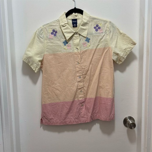 Basic Editions Tops - Basic Editions Women's Colorblock Embroidered Button Up Shirt Size M